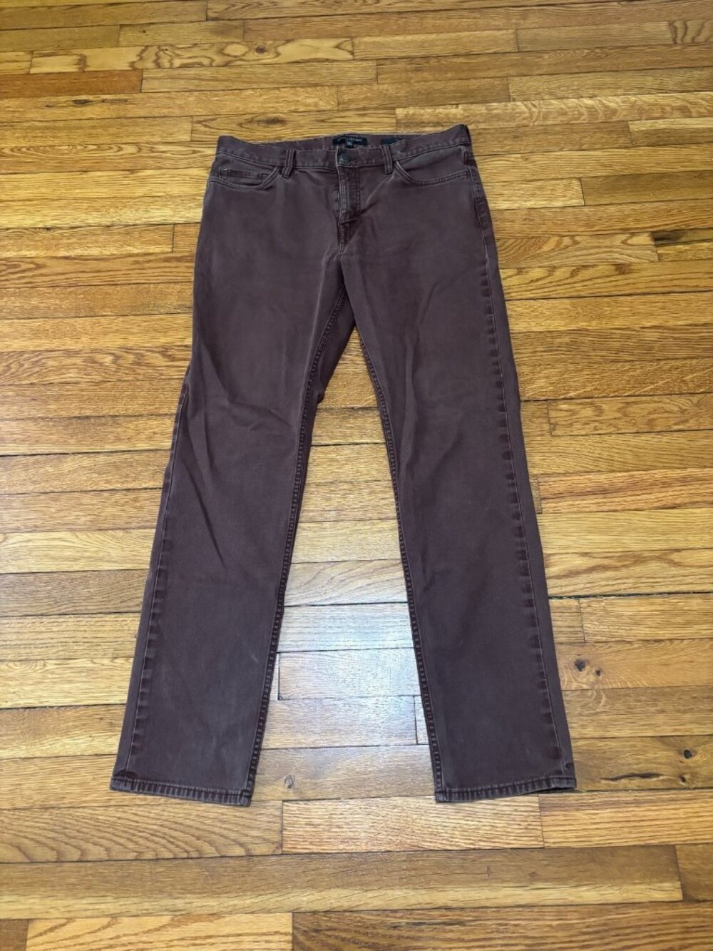Banana Republic Mens Traveler Jeans Size 32x32 Burgundy Stretch Denim Pants